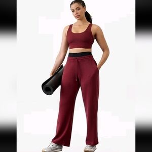 NWOT Athleta Seasoft Pant In Redwood